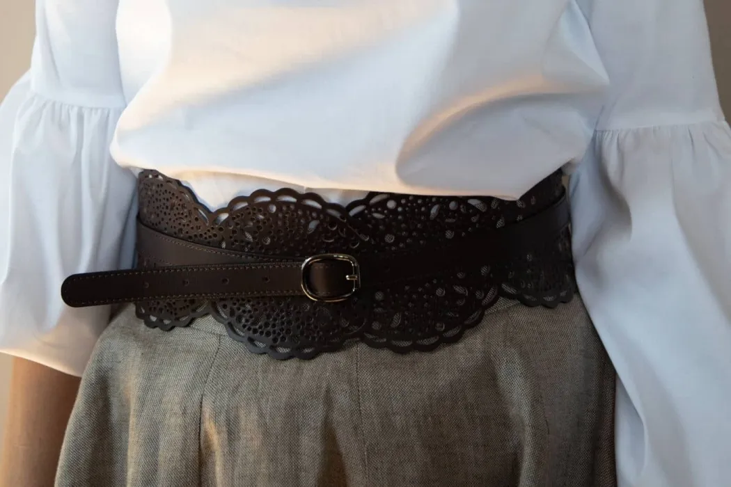 Cintura Alta in Pelle Traforata Donna Testa di Moro