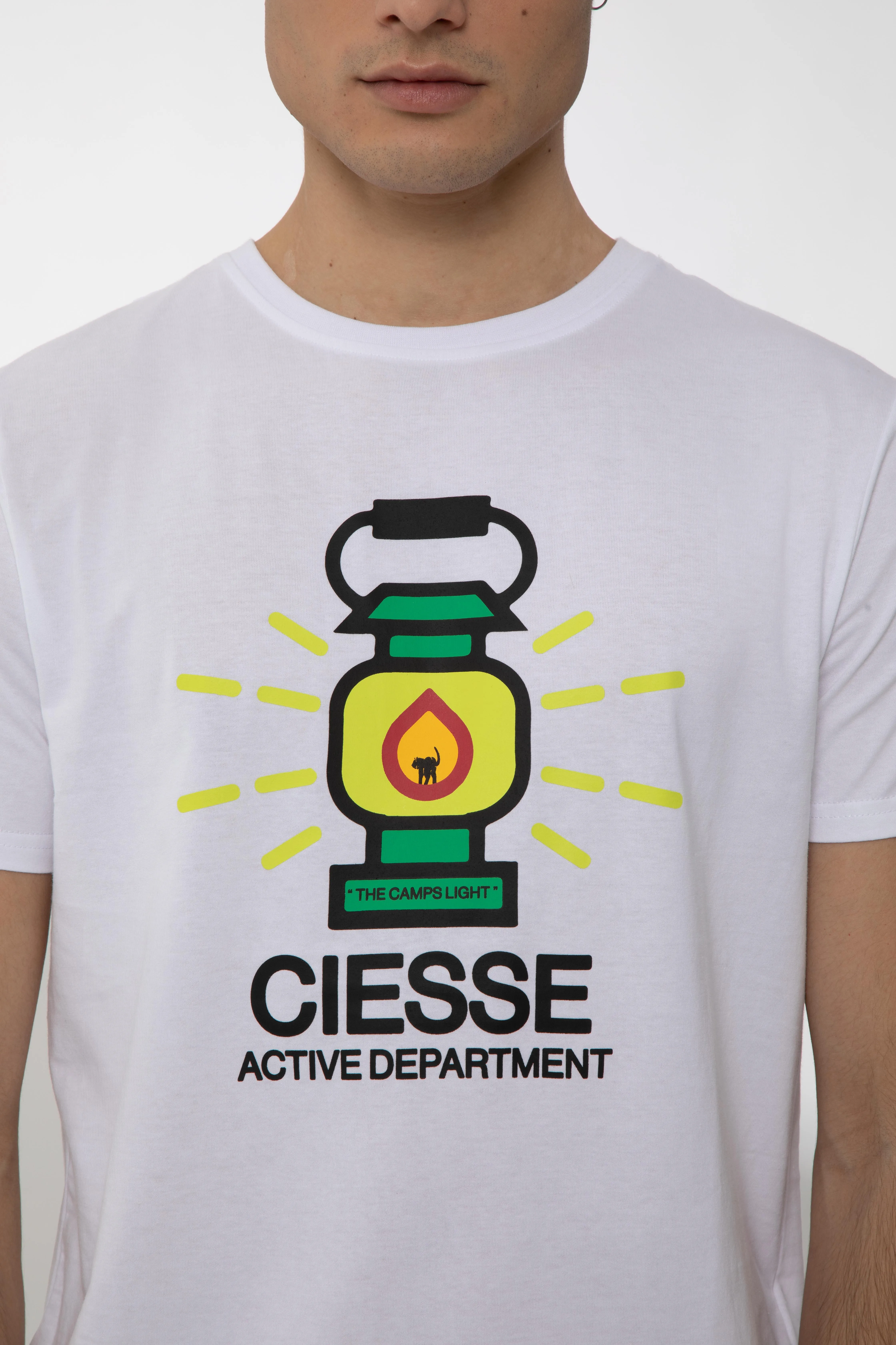 GEORDIE – T shirt bianca con stampa sul petto