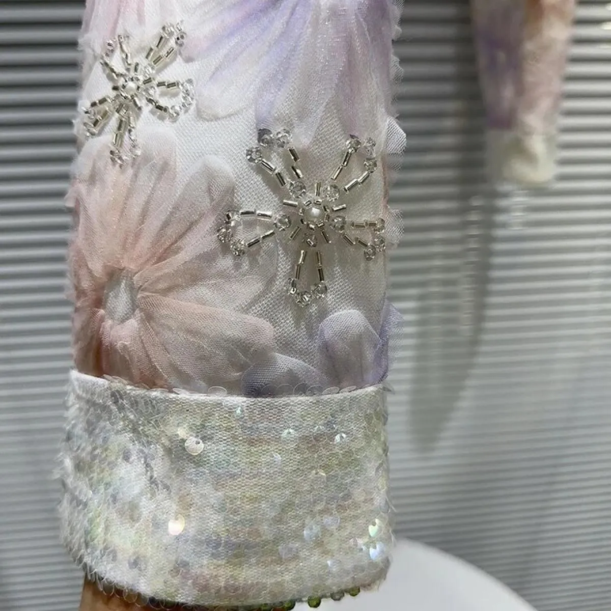 Giacca corta con paillettes con perline e diamanti da donna di High Street 2023 del nuovissimo designer