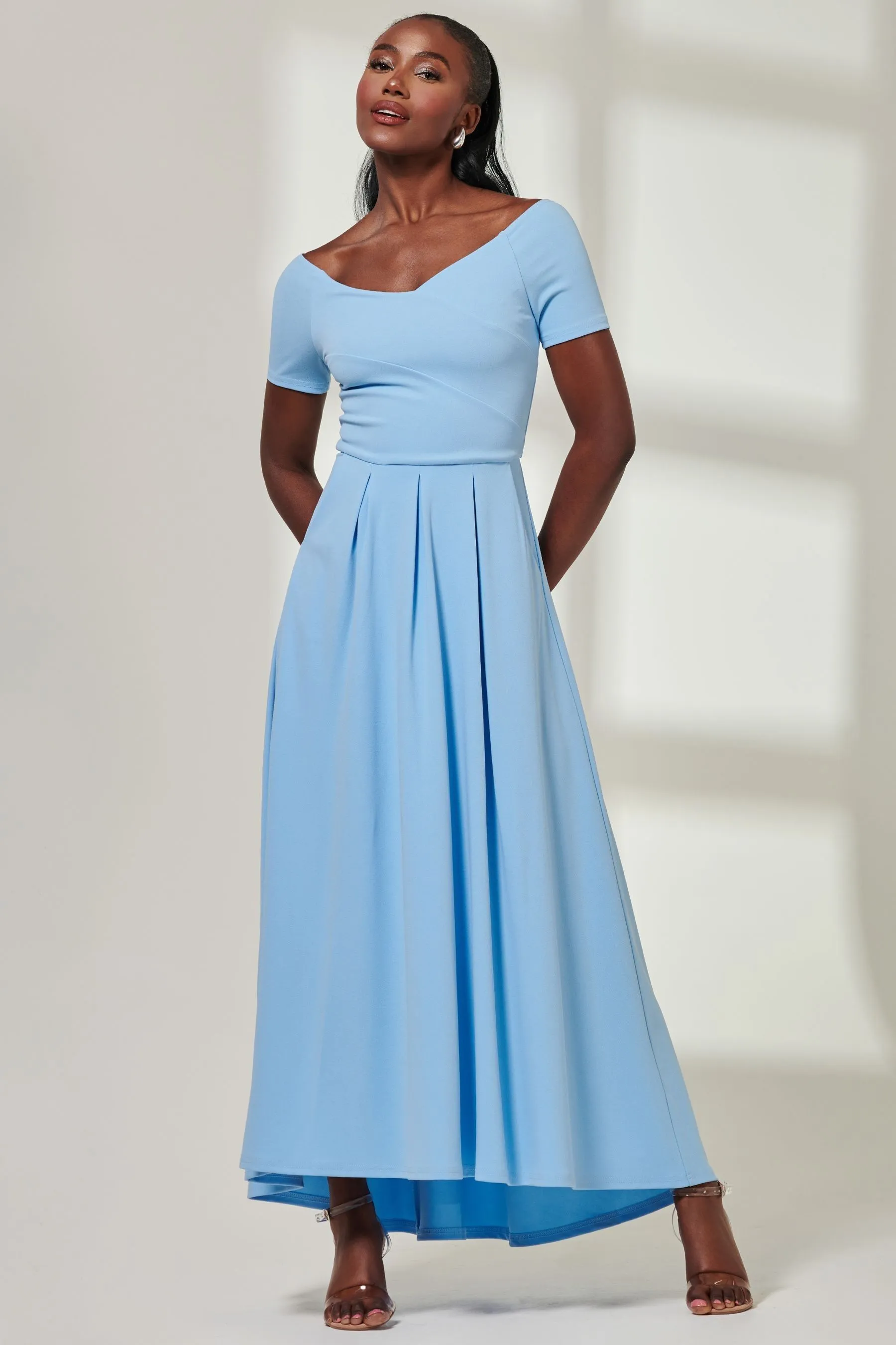 Jolie Moi - Yana - Abito maxi in tessuto scuba con spalle scoperte