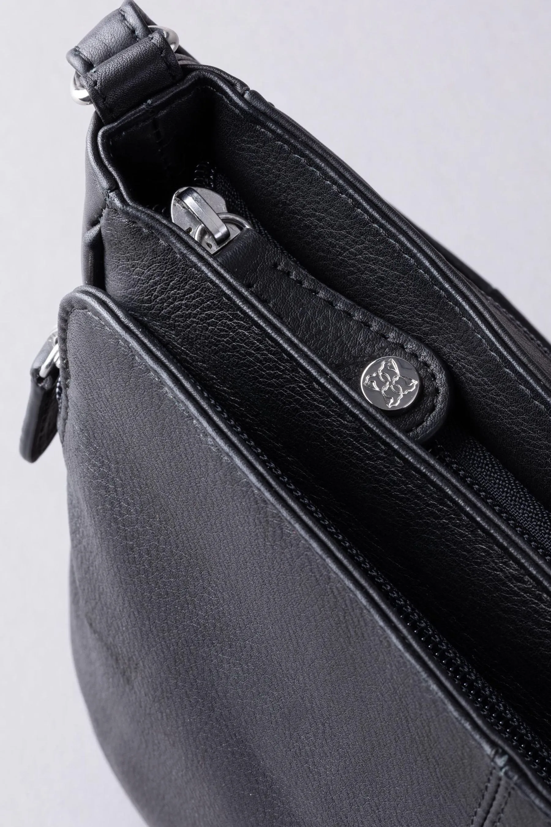 Lakeland Leather - Ambleside - Borsa a tracolla in pelle