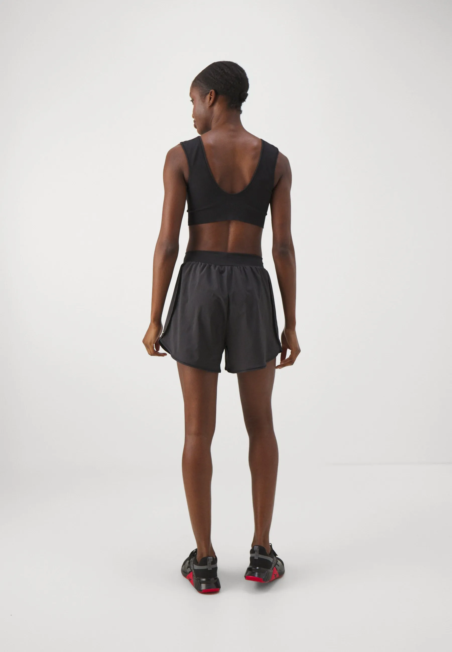 LUX SHORT - Pantaloncini sportivi