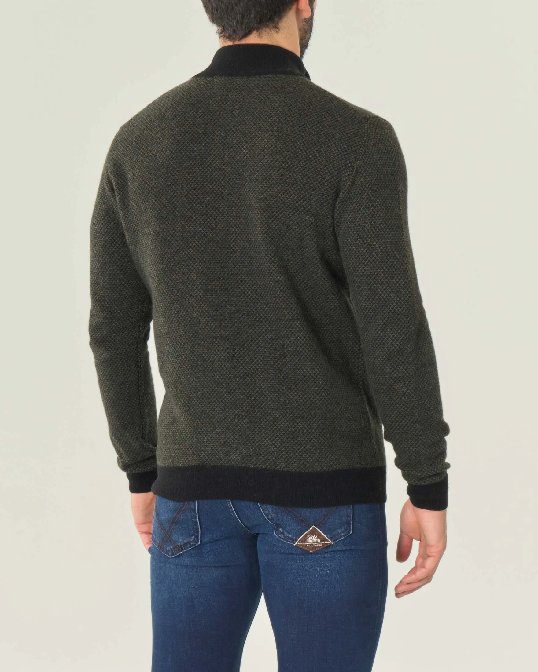 Maglione verde militare in lana punto pepe con chiusura a mezza zip