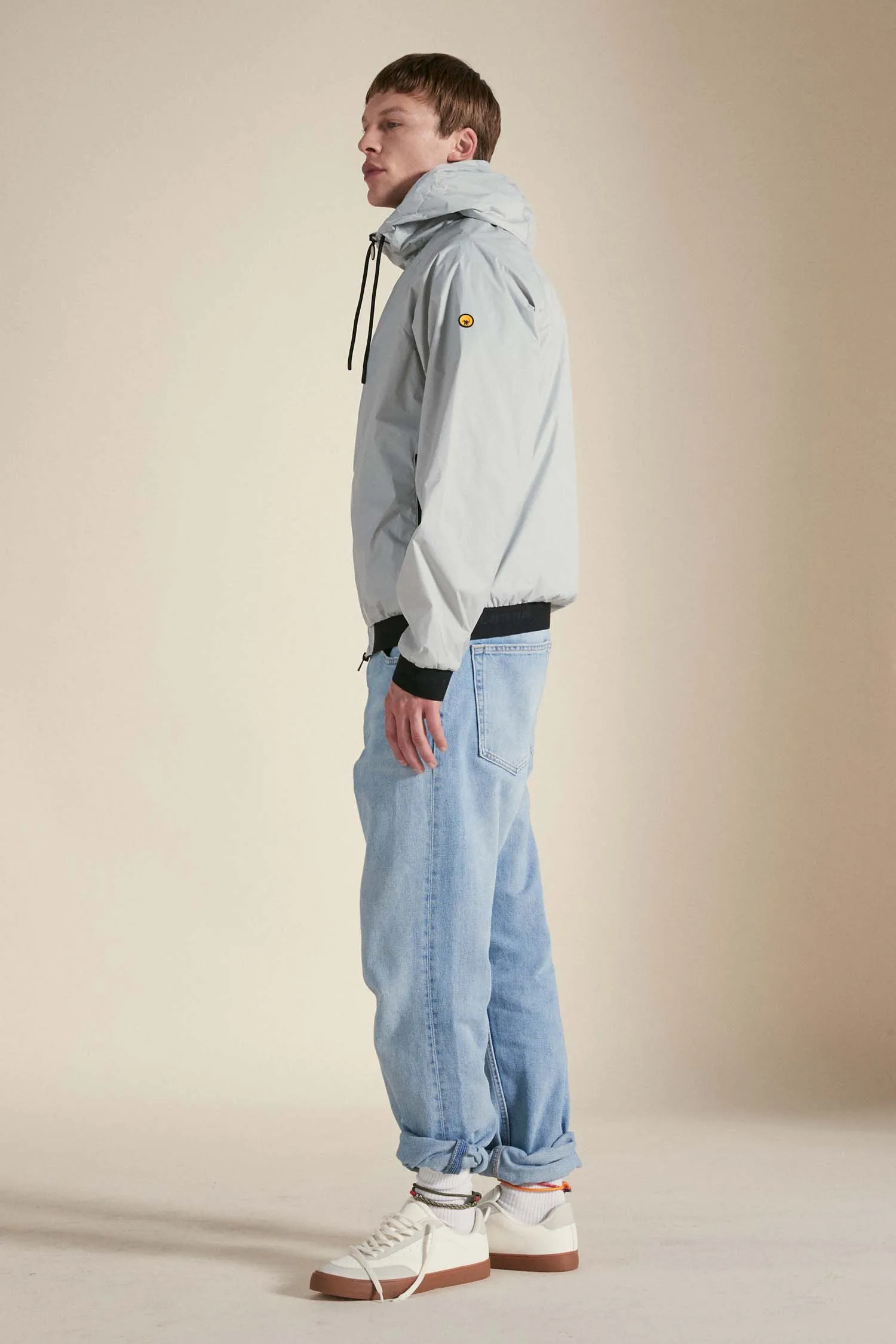 MARLIN – Windbreaker grigio impacchettabile con cappuccio