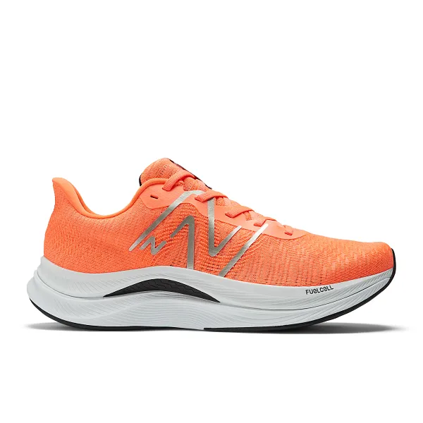 New Balance Fuelcell propel v4