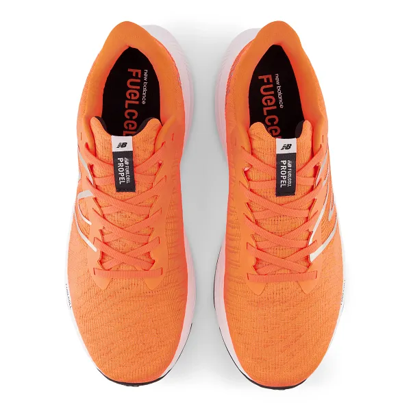 New Balance Fuelcell propel v4