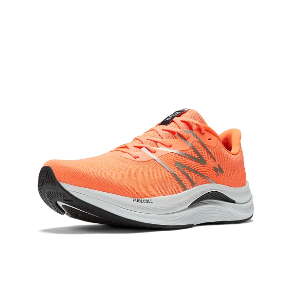 New Balance Fuelcell propel v4