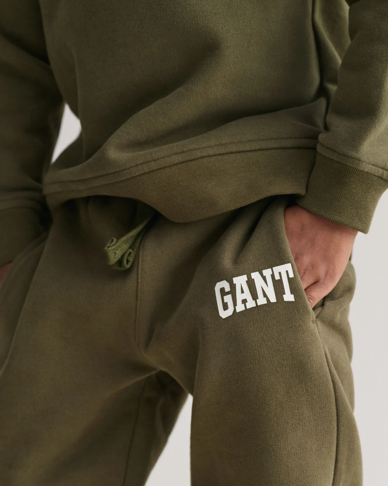 Pantaloni della tuta Arch Graphic GANT Kids    