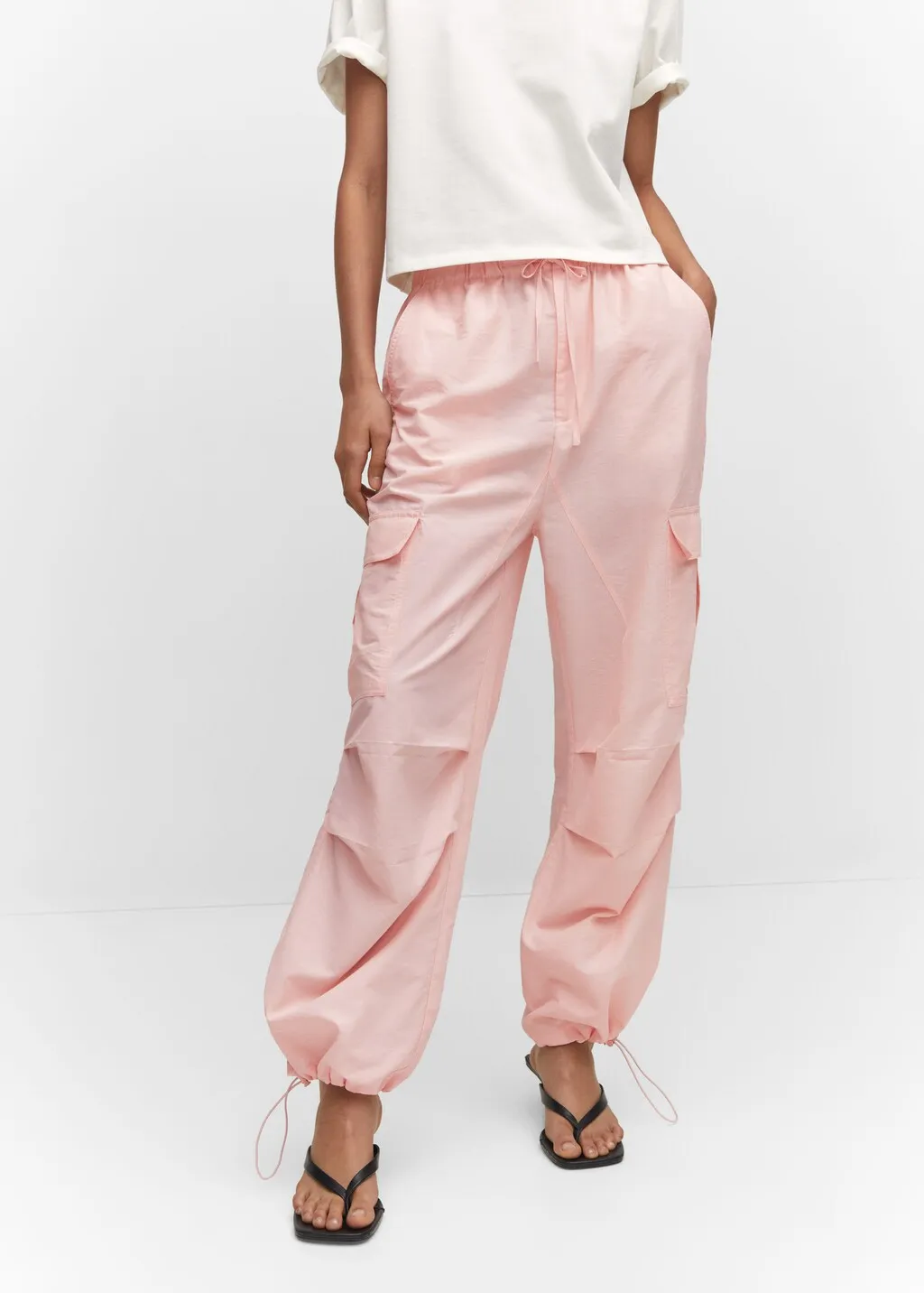 Pantaloni parachute