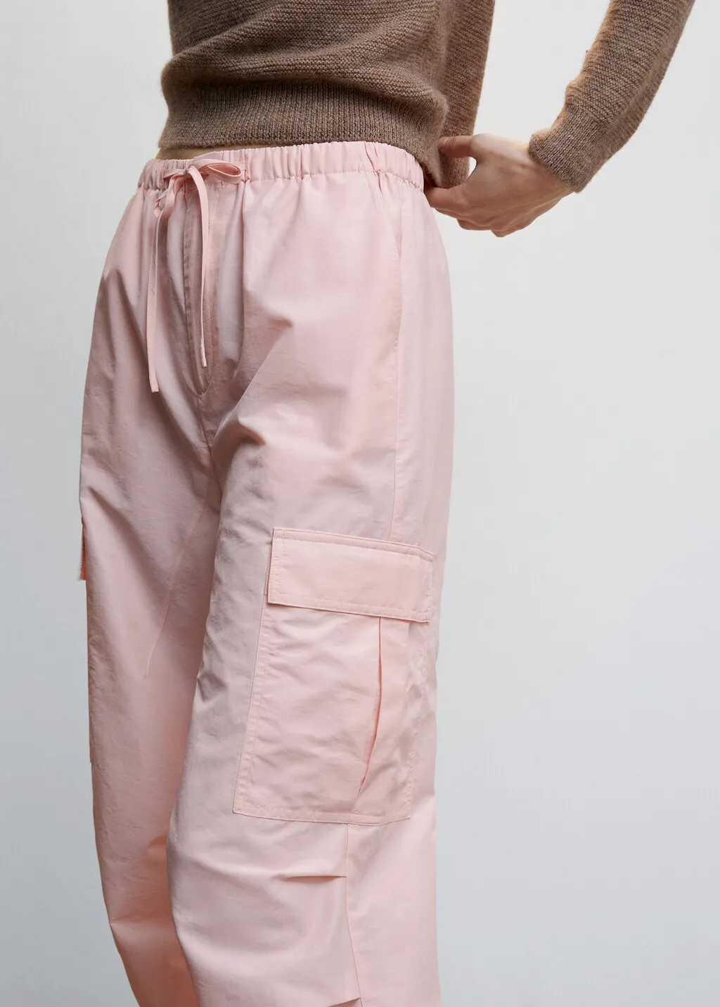 Pantaloni parachute