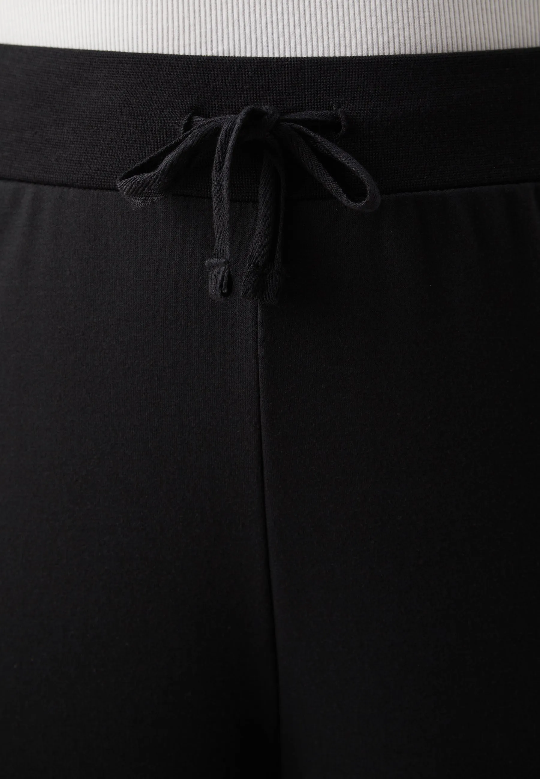 Pantaloni sportivi