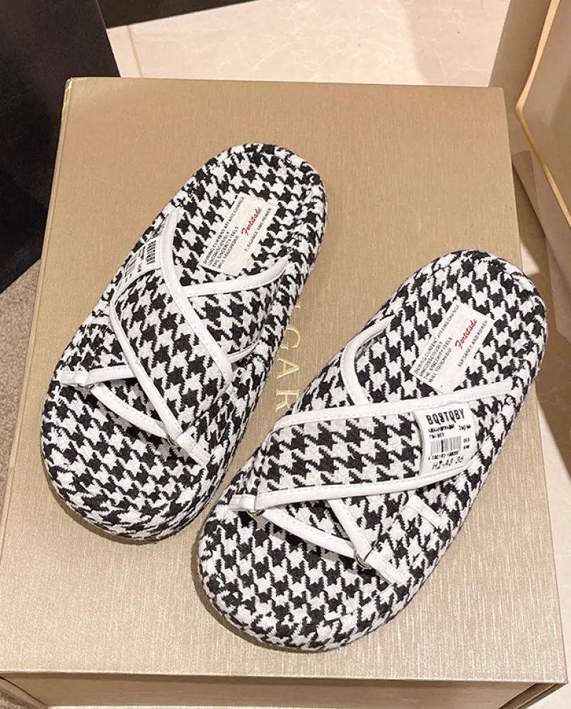 Pantofole con una sola parola retrò con suola spessa Abbigliamento esterno da donna Estate Nuovi sandali casual con motivo pied