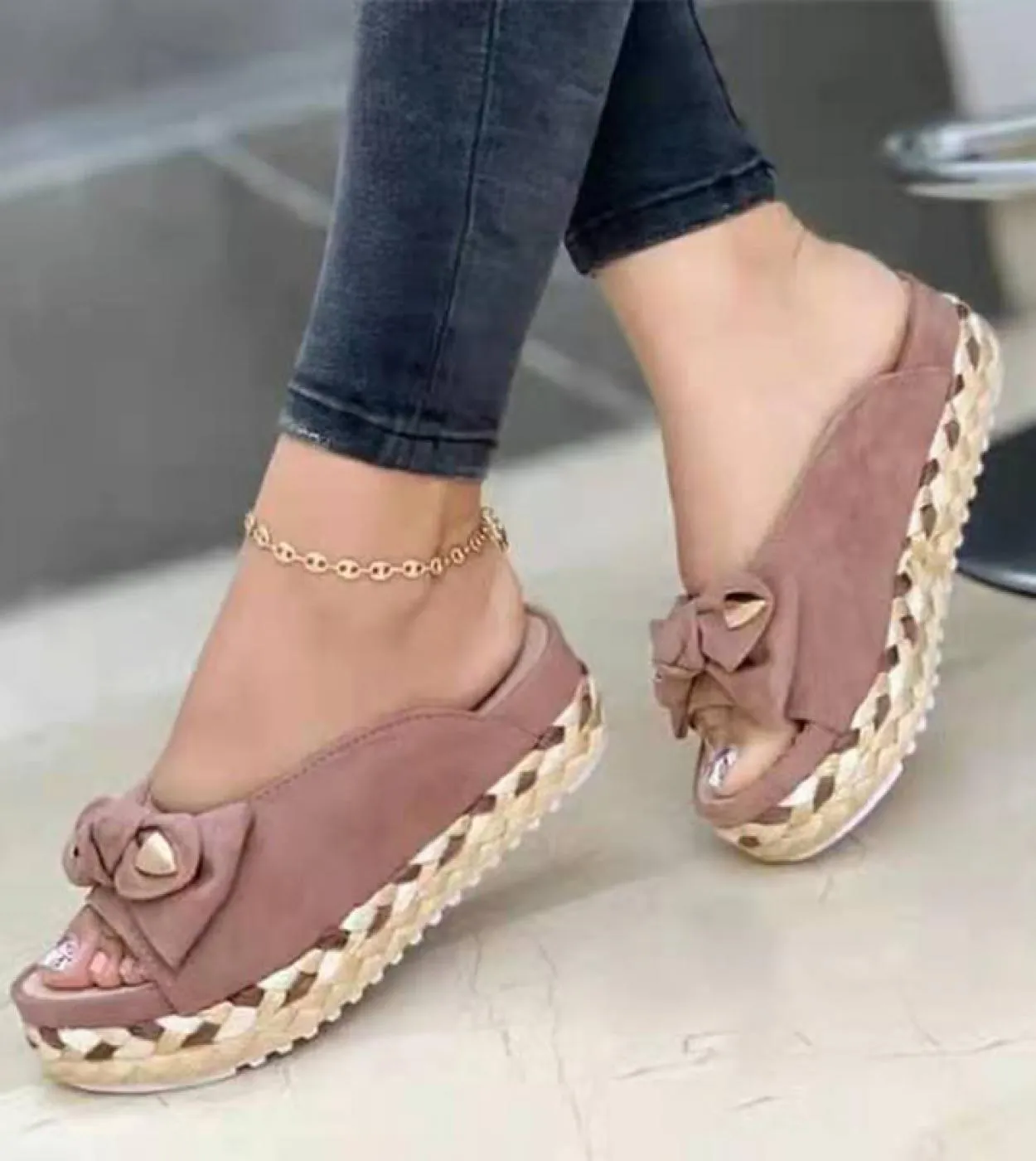 Pantofole da donna intrecciate con suola spessa Sandali da donna con cuciture morbide Sandali piatti comodi da donna Scarpe da s
