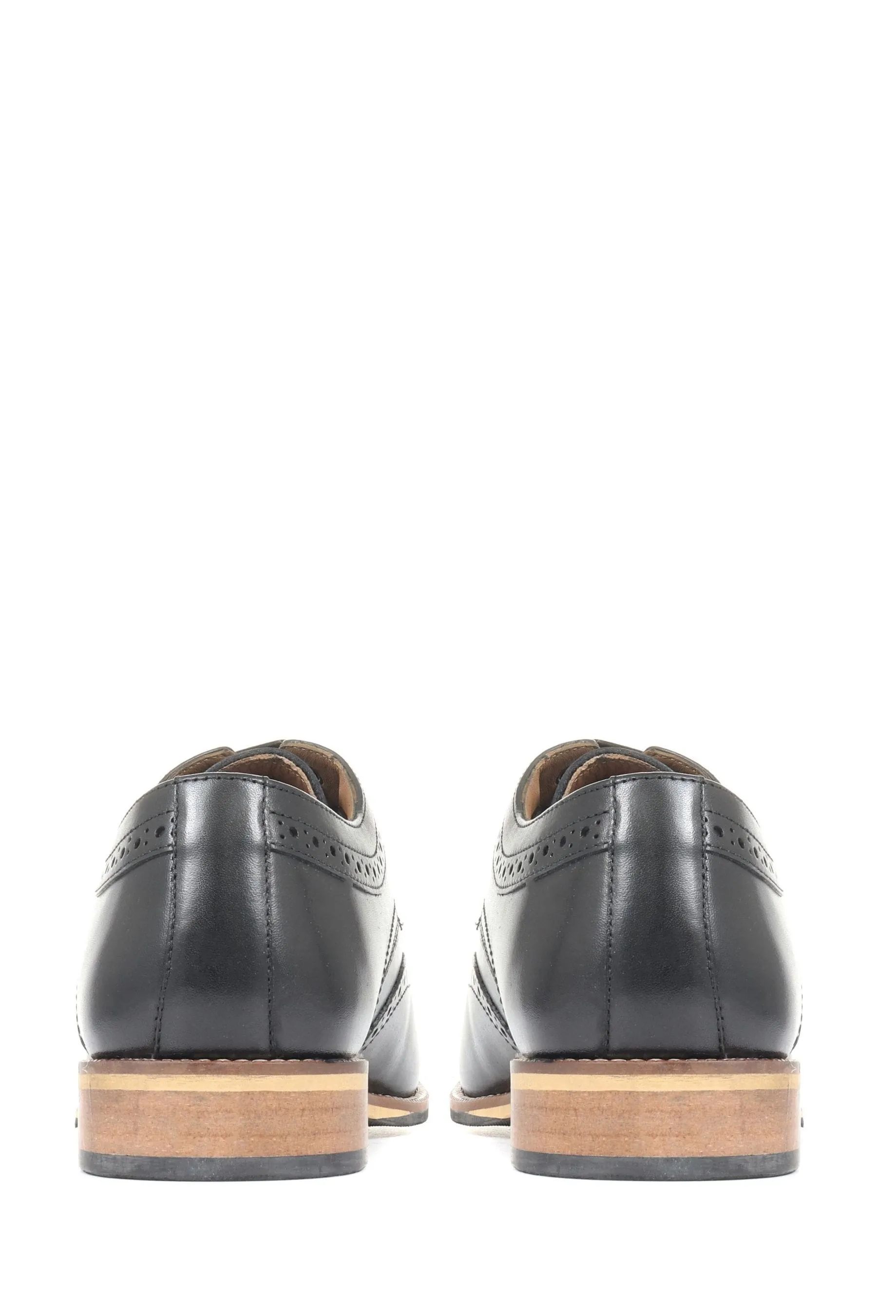 Pavers Vestibilità ampia - Nero in pelle - Brogue