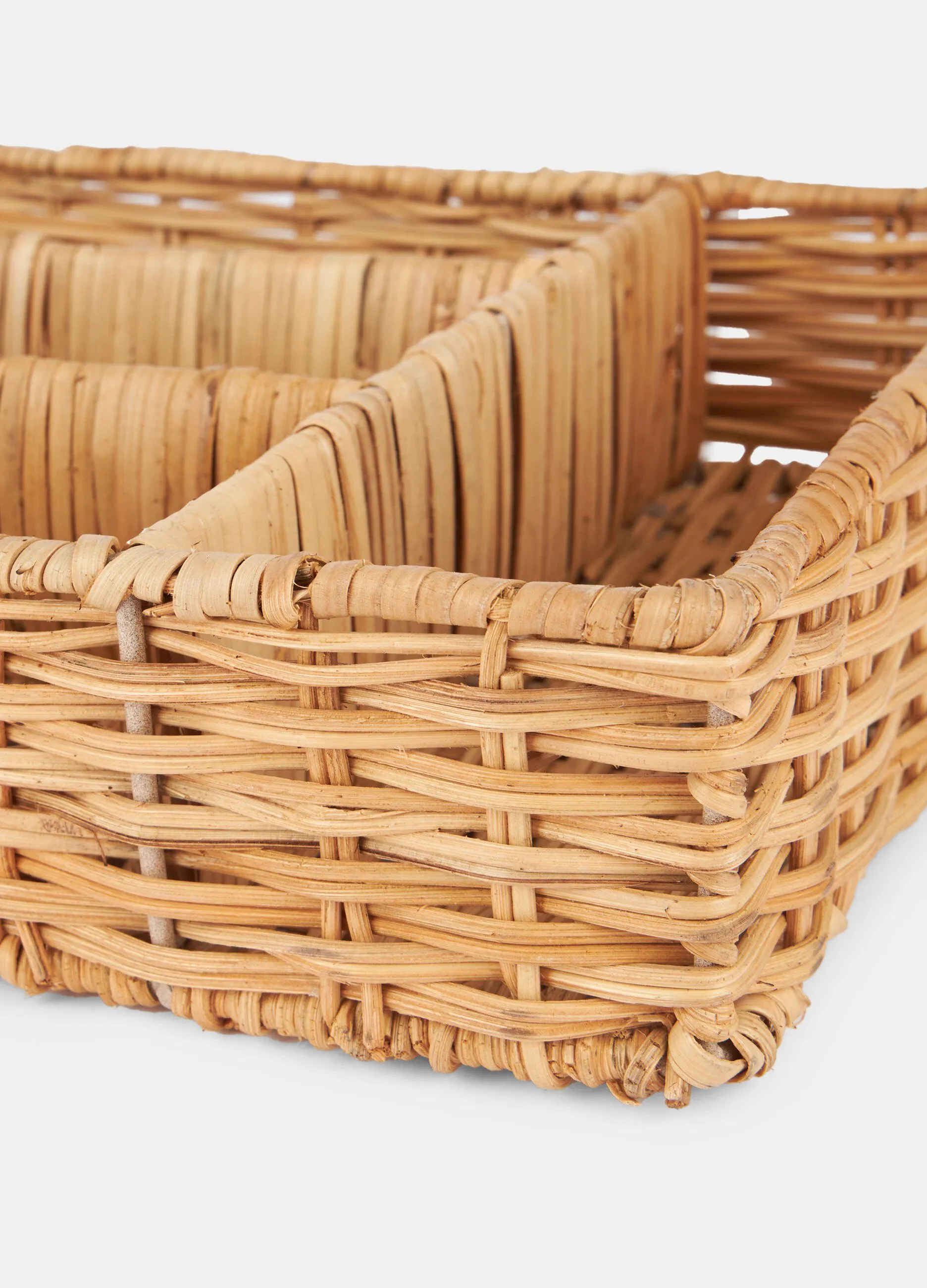 Porta posate fatto a mano in rattan