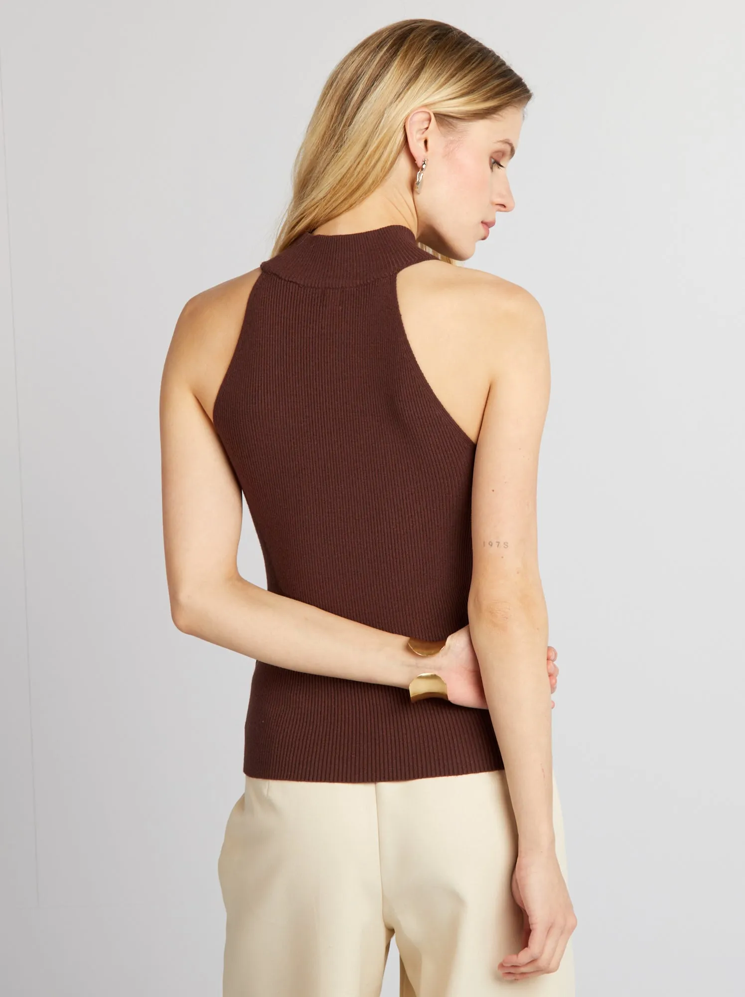 Pullover senza maniche - MARRONE