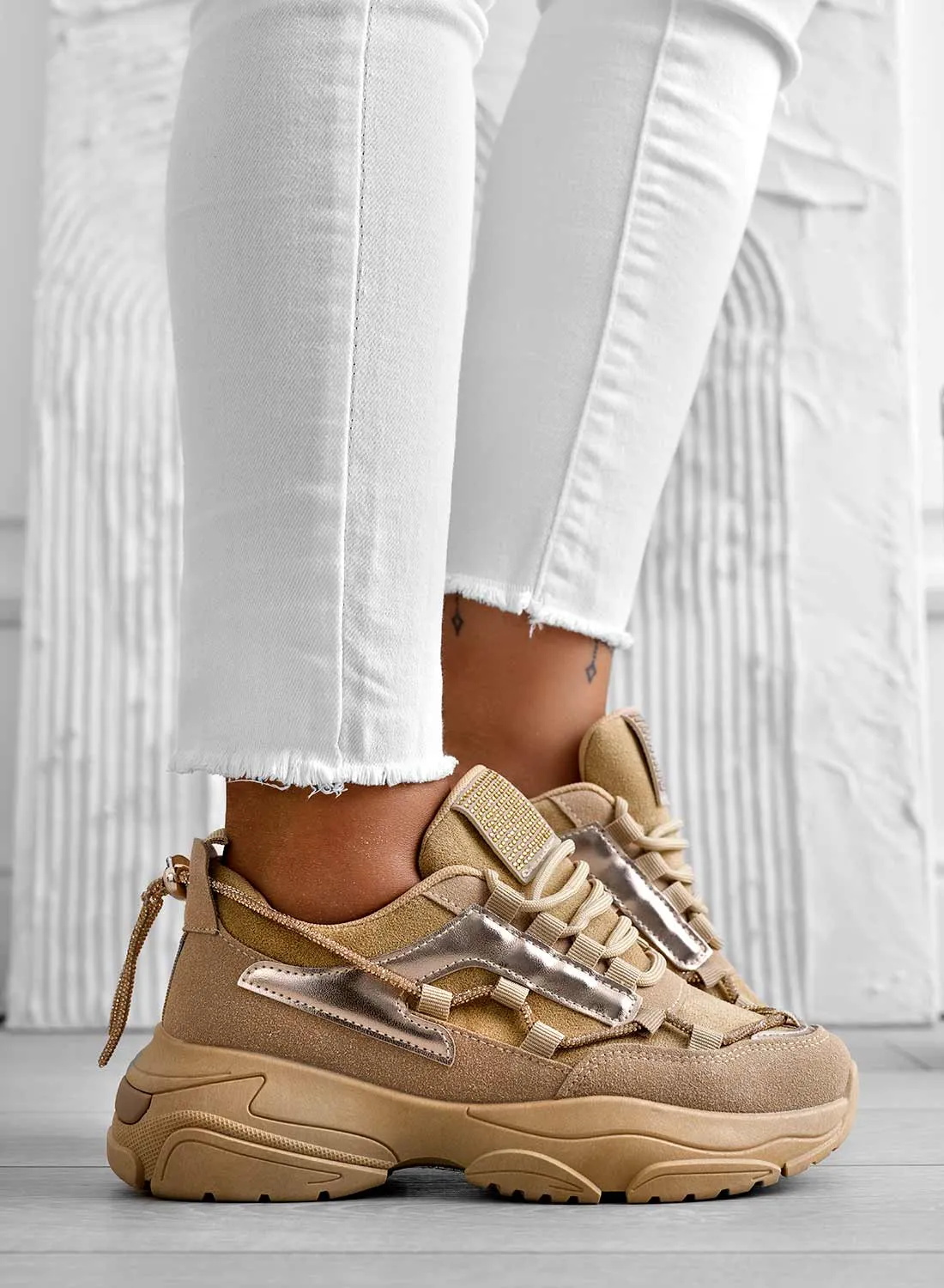 ROSITA - Sneakers fango con suola alta e strass
