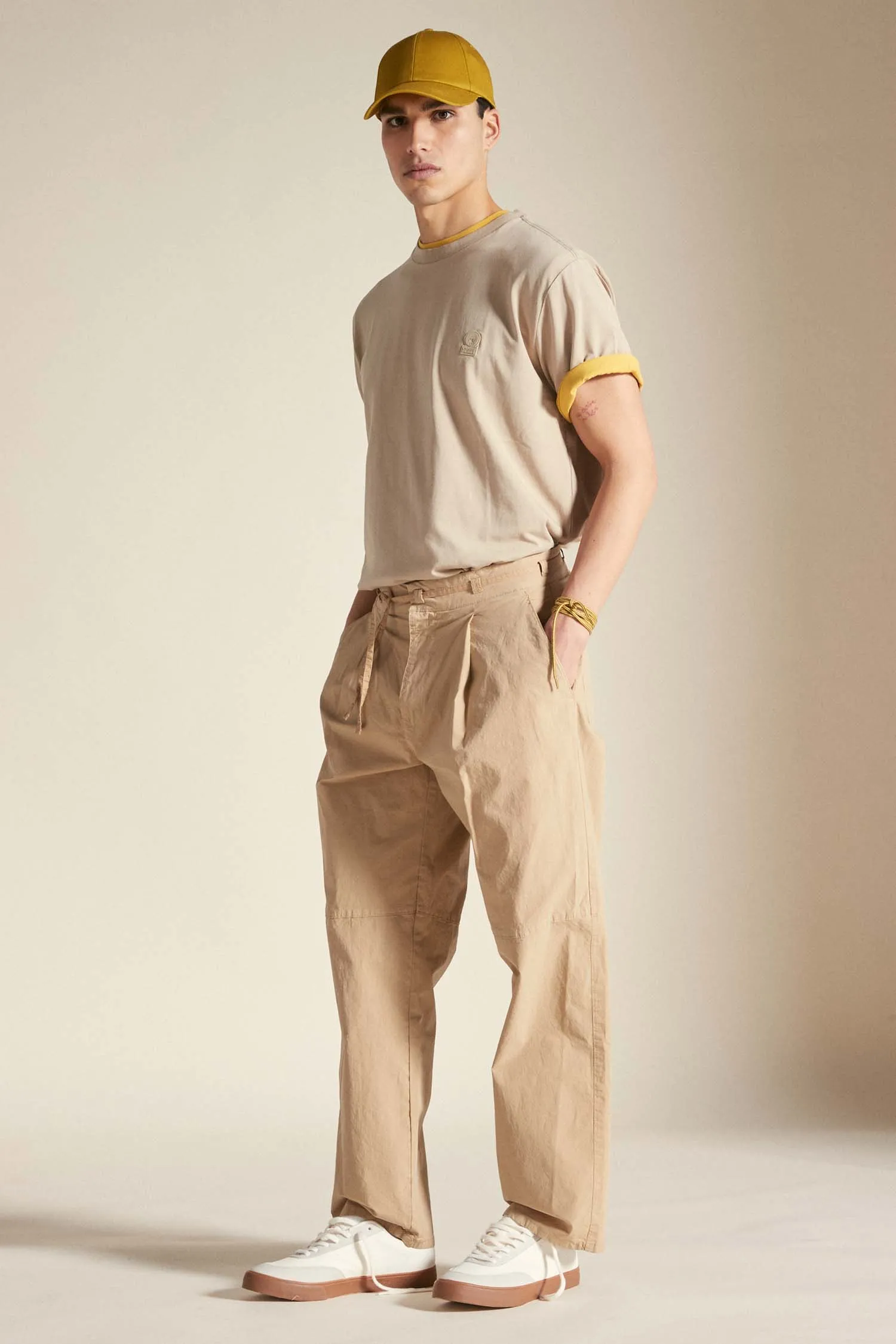 RUPI – Basic t-shirt beige