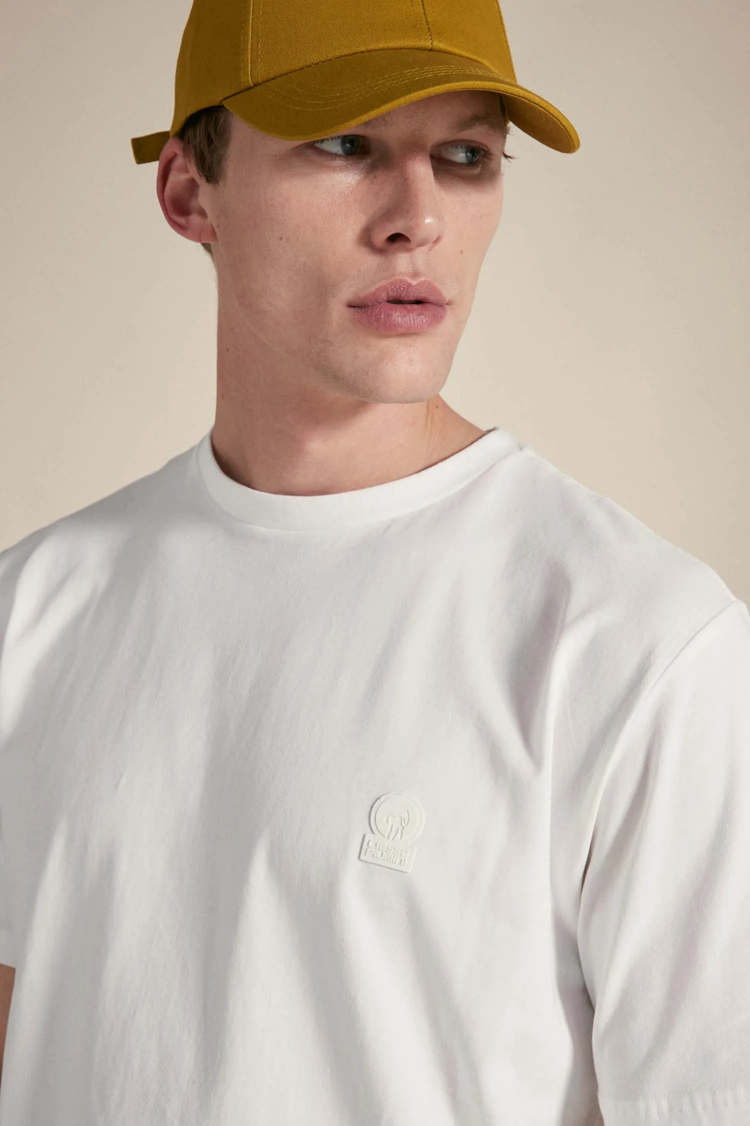 RUPI – Basic t-shirt bianca