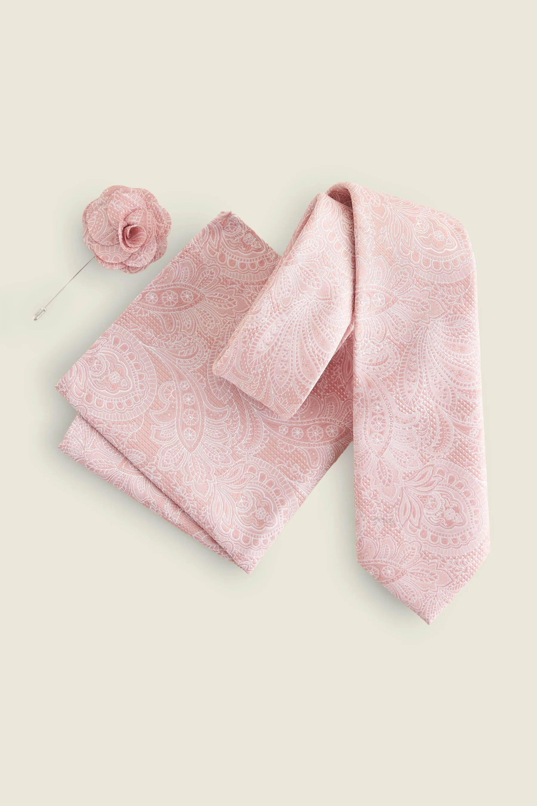 Set con cravatta cachemire testurizzata, fazzoletto da taschino e spilla