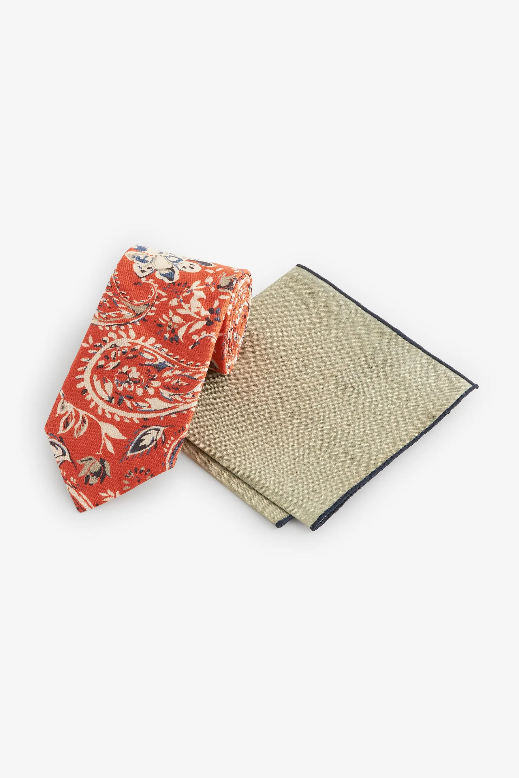 Set con cravatta e fazzoletto da taschino in lino