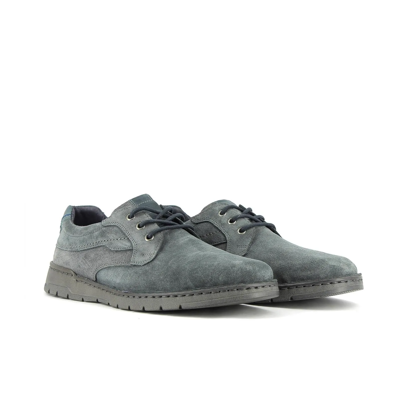 Sneakers azzurre con suola in gomma