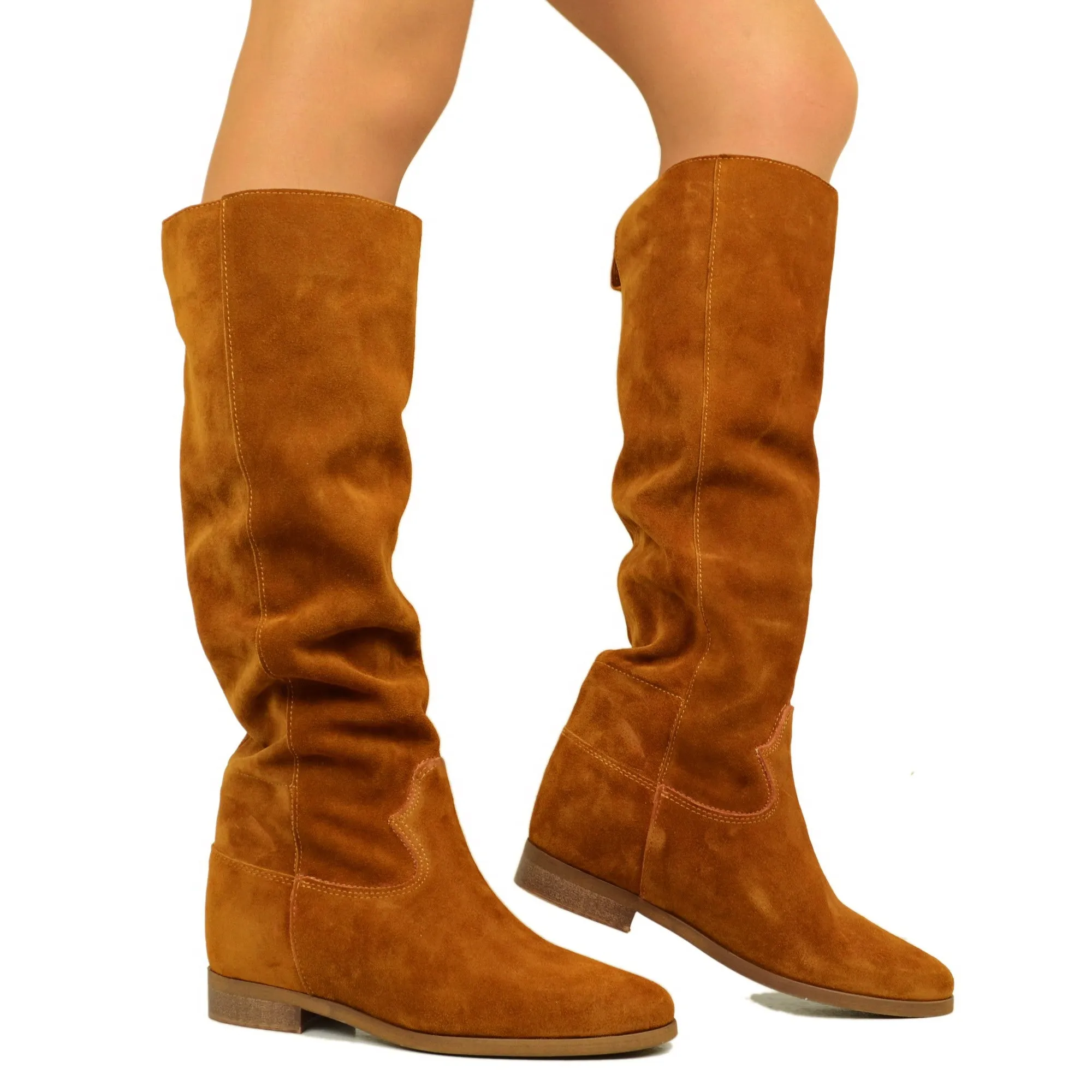 Stivali Donna in Pelle Scamosciata con Zeppa Interna Made in Italy