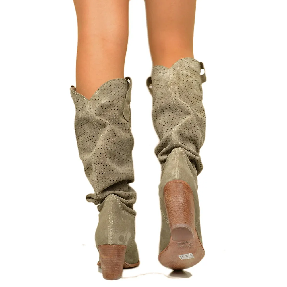 Stivali Texani Donna Traforati in Camoscio Taupe con Tacco Alto