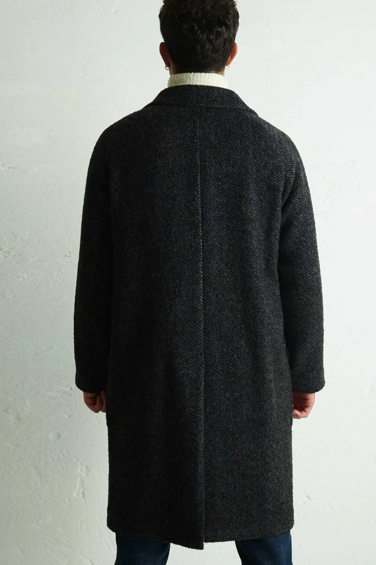 TAGLIATORE Cappotto spinato monopetto con  tasche a toppa