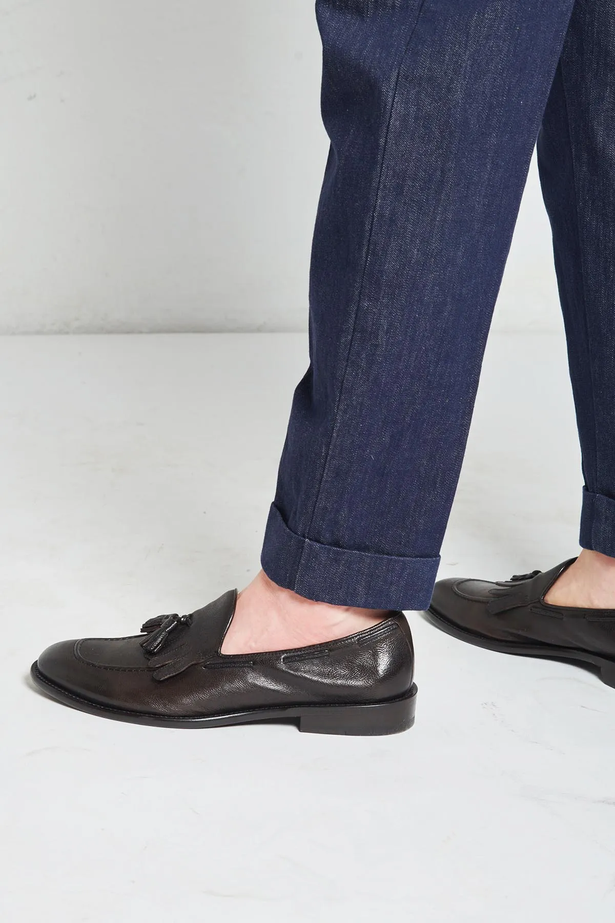 TAGLIATORE mocassino in pelle con nappina
