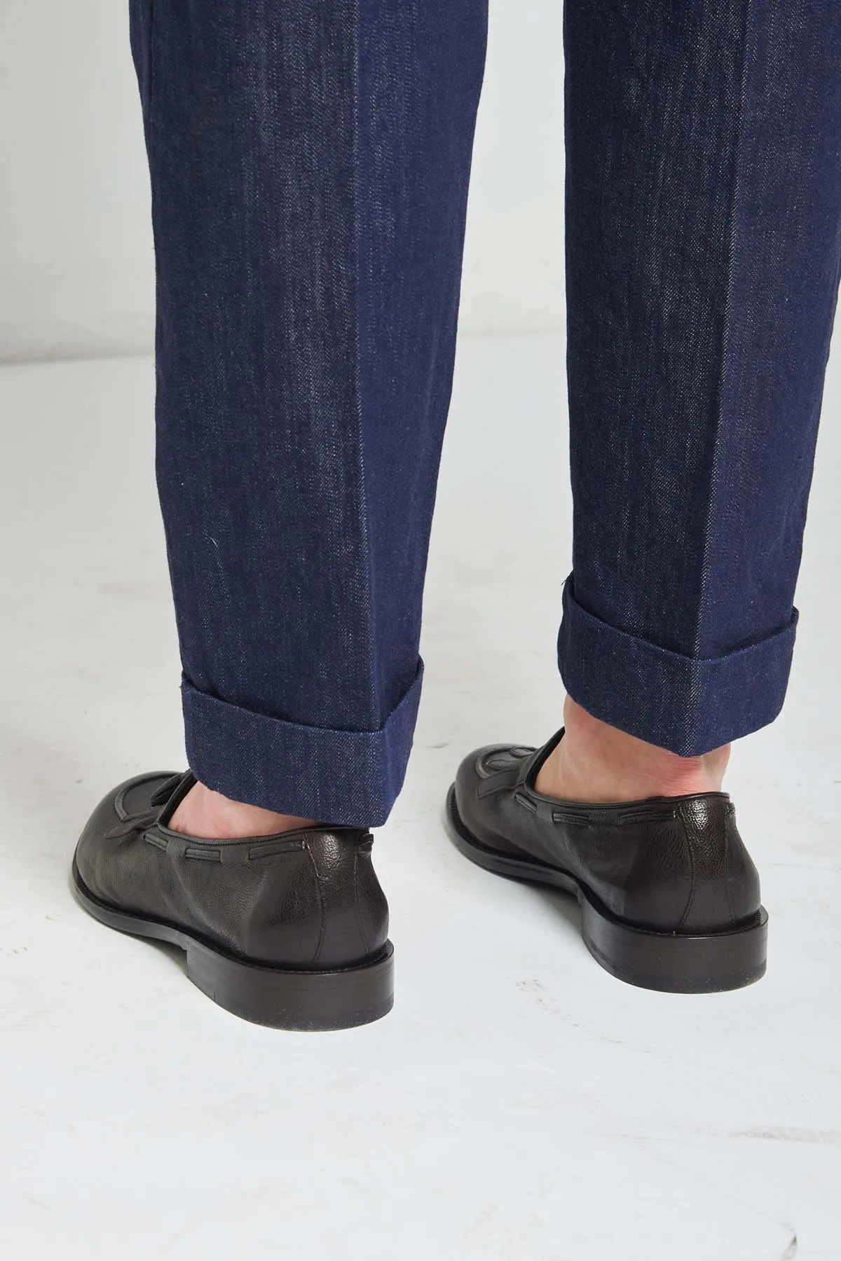 TAGLIATORE mocassino in pelle con nappina